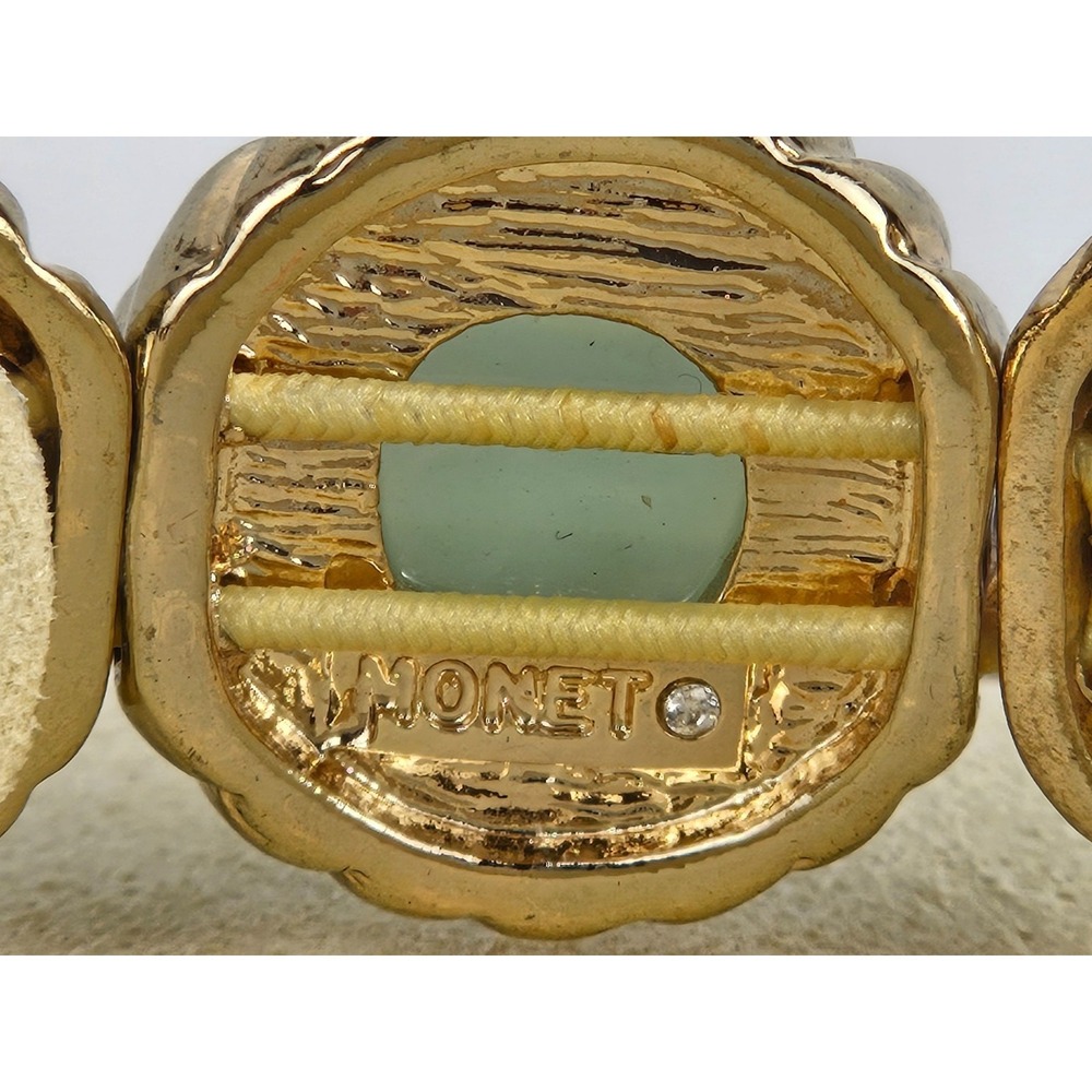 Monet 5 Pc Mint Green Cabochon Gold Tone Set Necklaces Bracelet Earrings WOW! - Picture 8 of 13